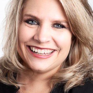 Meet your Posher, C noel